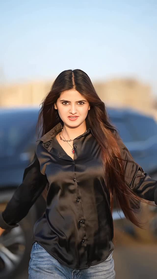Post 10 by Saniya Shaikh on Instagram (video)