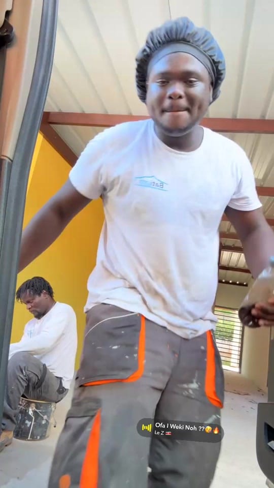 Post 4 by Nessi FK on TikTok (video)