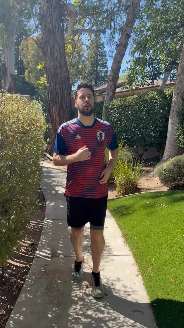 Post 4 by Piques on Instagram (video)