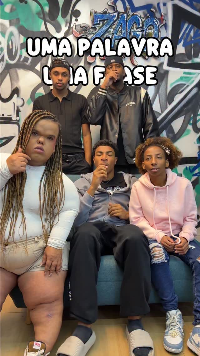 Post 4 by oclenis on Instagram (video)