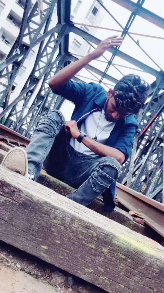 Post 1 by thinzz 🕺🏽 on TikTok (video)