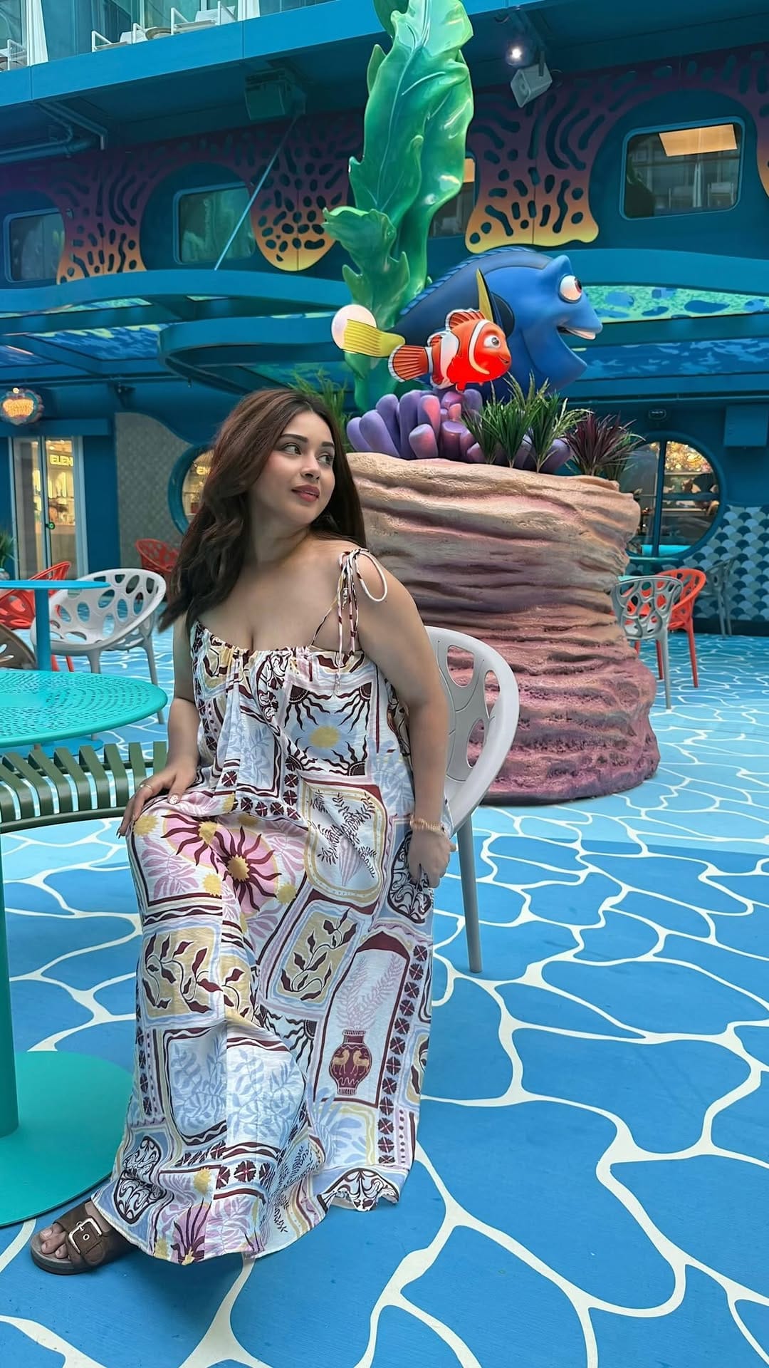 Post 6 by Ash Ambawat on Instagram (video)