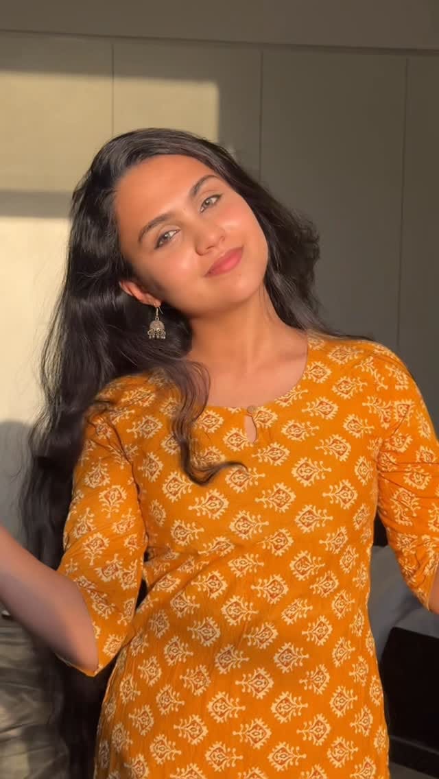 Post 1 by Anushka Jayaraj on Instagram (video)