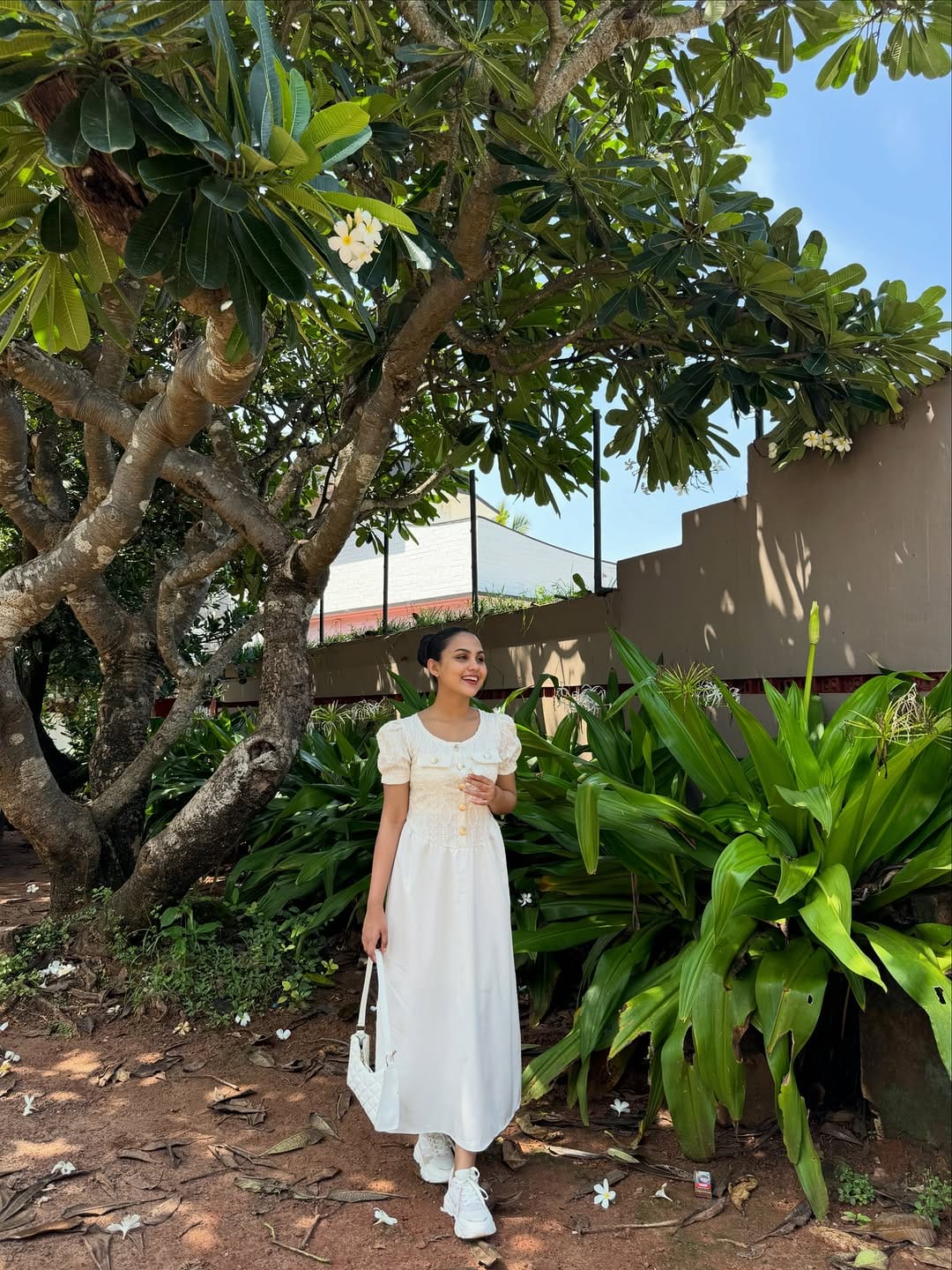 Post 4 by Anushka Jayaraj on Instagram (carousel)
