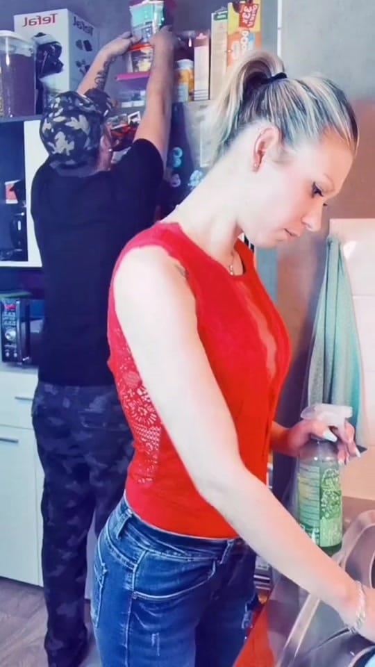 Post 5 by 👸🏼🔞😂Meilii&Driks😂🔞🤴 on TikTok (video)