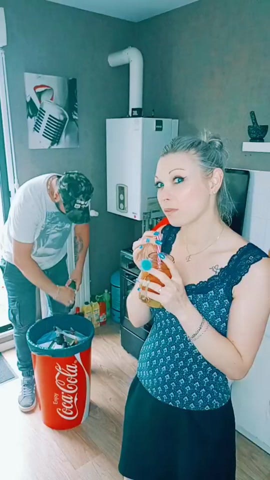 Post 2 by 👸🏼🔞😂Meilii&Driks😂🔞🤴 on TikTok (video)