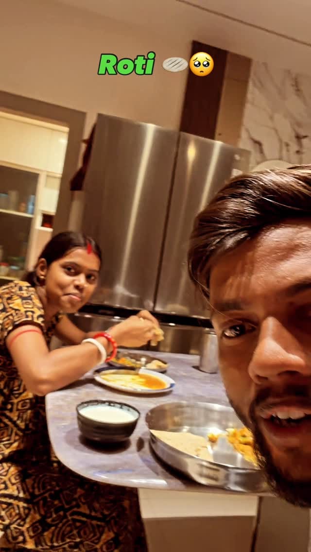 Post 6 by Manoj Dey on Instagram (video)