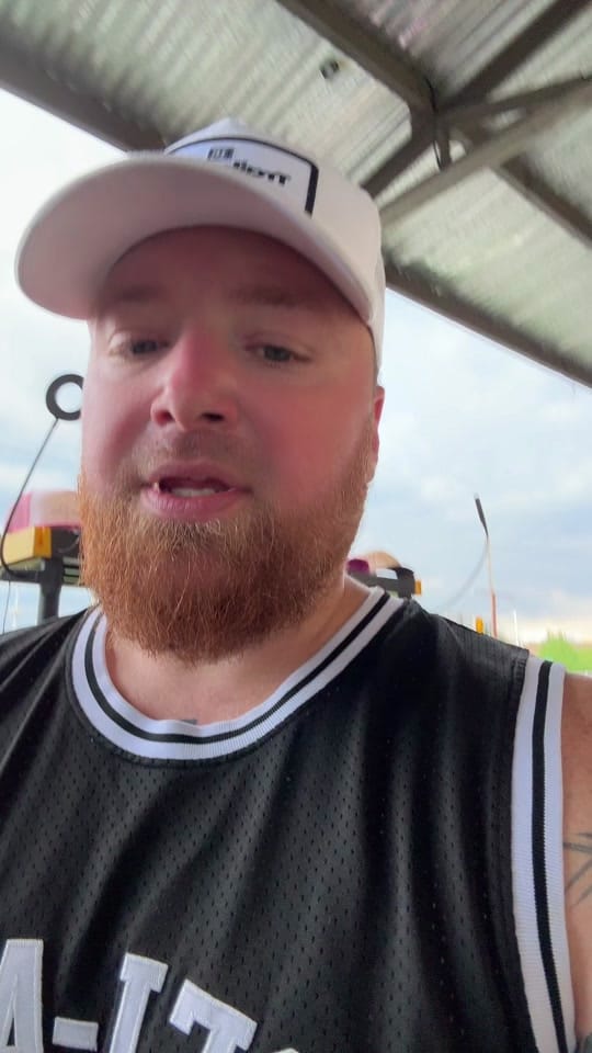 Post 2 by Shawn Paris on TikTok (video)