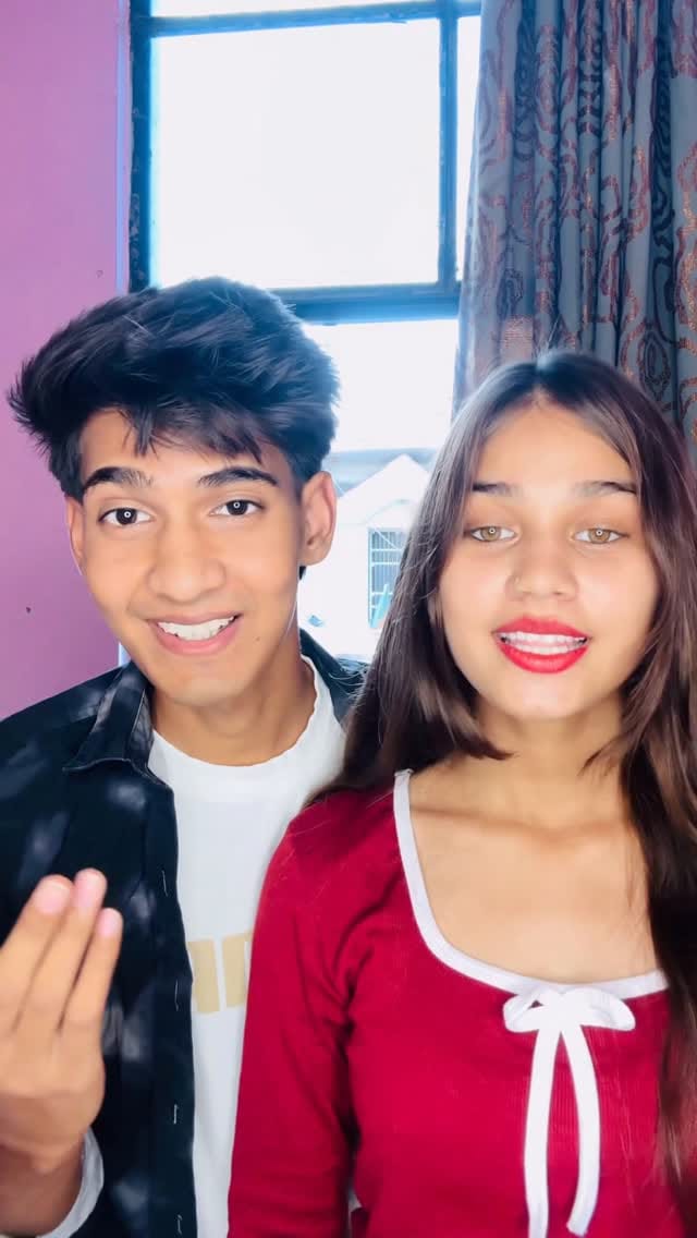 Post 2 by 𝐒𝐎𝐍𝐀 𝐁𝐇𝐀𝐑𝐃𝐖𝐀𝐉 🌸🕊 on Instagram (video)
