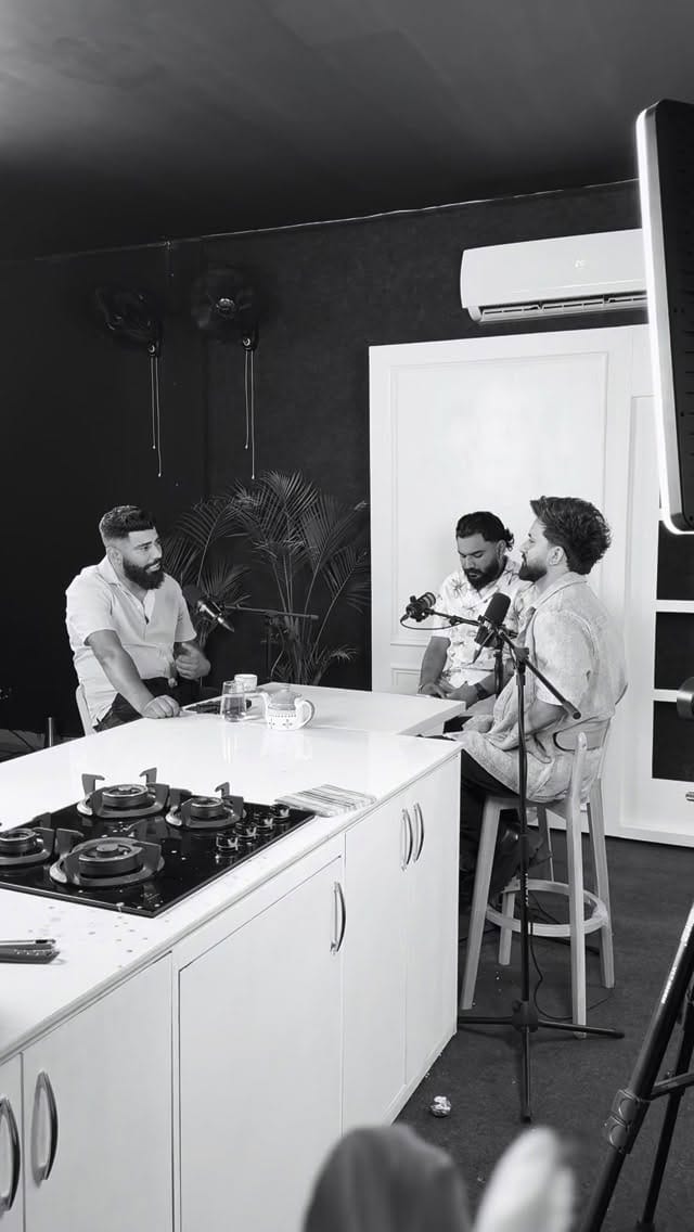 Post 6 by Manpreet Singh [ ManiShoker101 ] on Instagram (video)