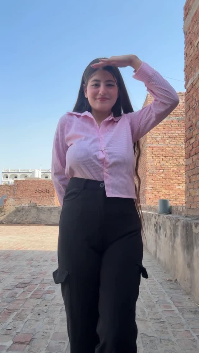 Post 1 by Priya Maggo on Instagram (video)