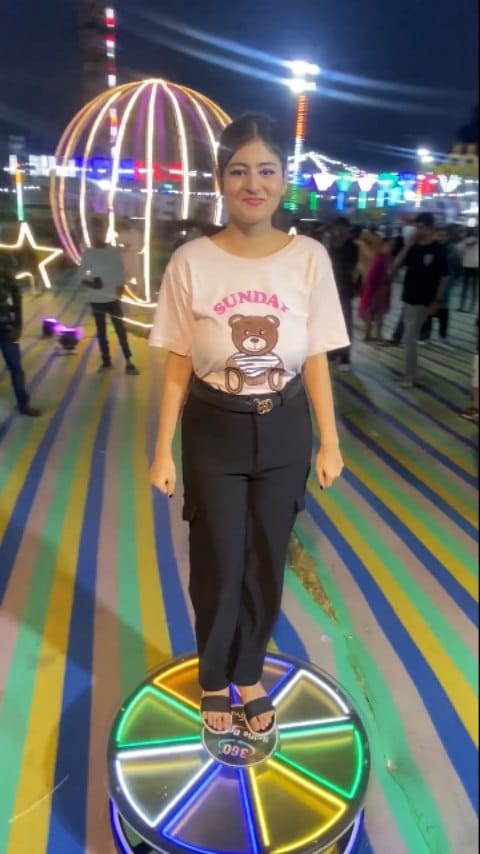 Post 6 by Priya Maggo on Instagram (video)