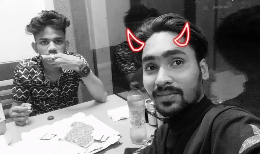 Post 8 by Sujal jaiswal on Instagram (image)