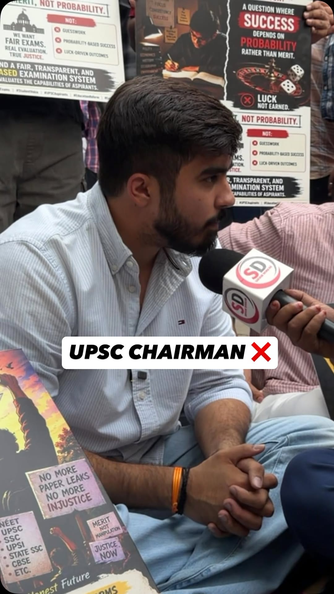 Post 3 by Ronak Khatri on Instagram (video)