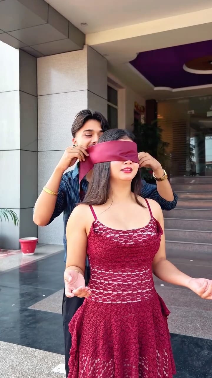 Post 2 by Neha Bhagat on Instagram (video)