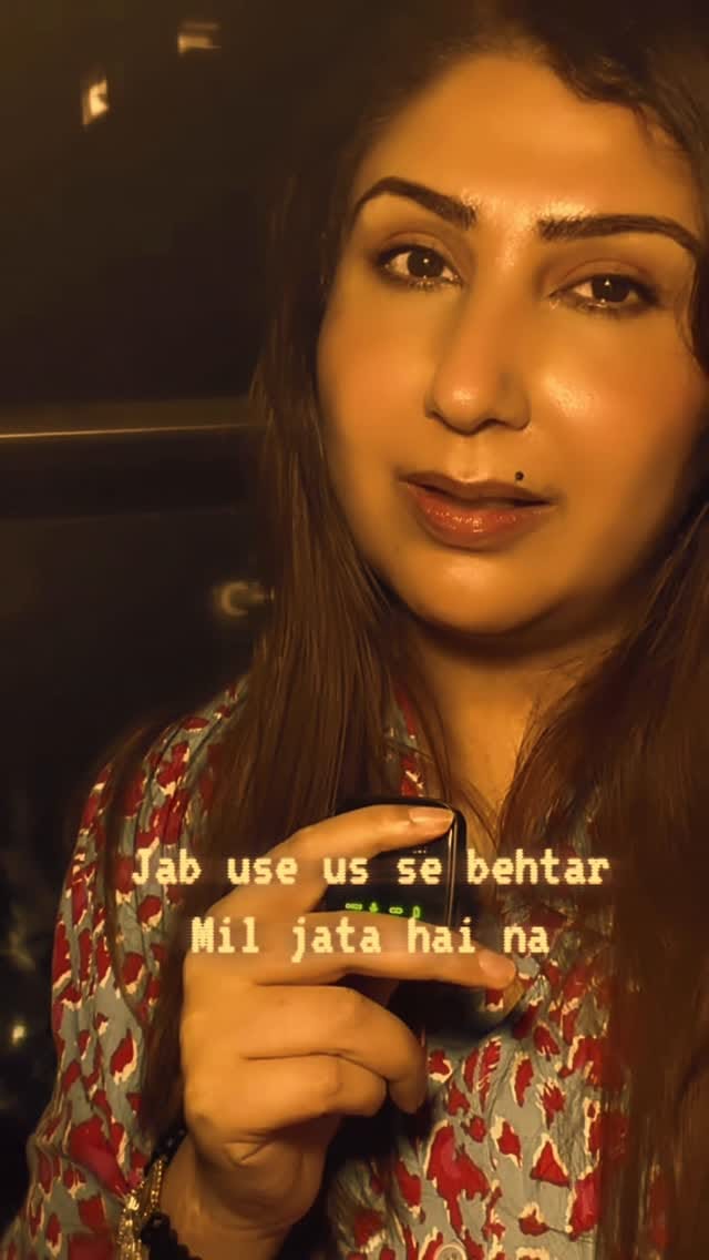 Post 9 by Deepika Shah on Instagram (video)