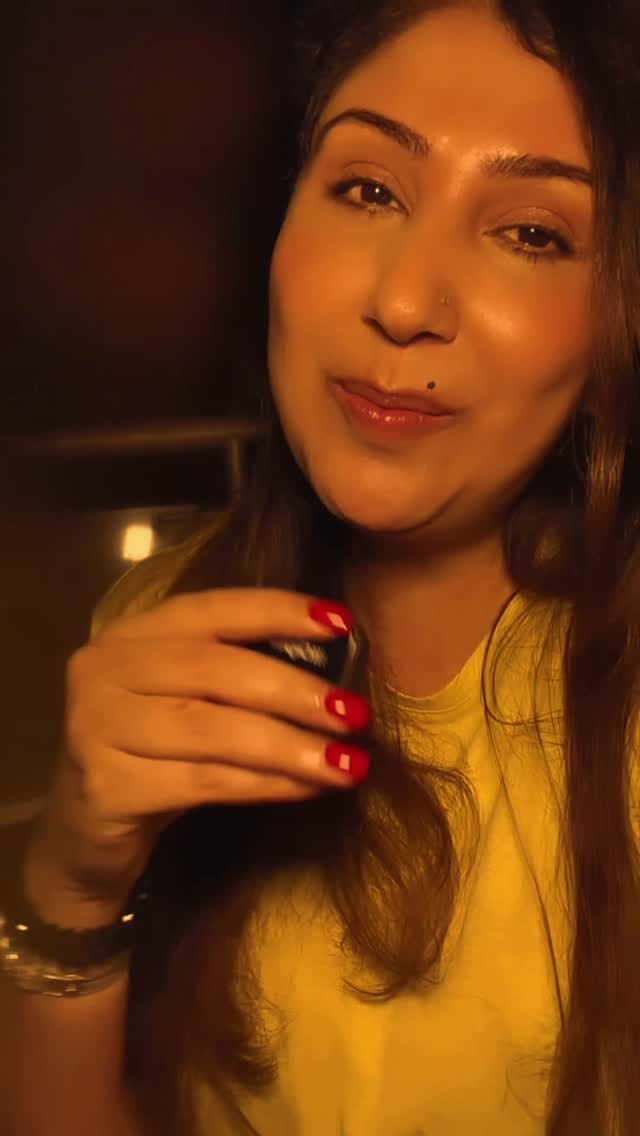 Post 4 by Deepika Shah on Instagram (video)