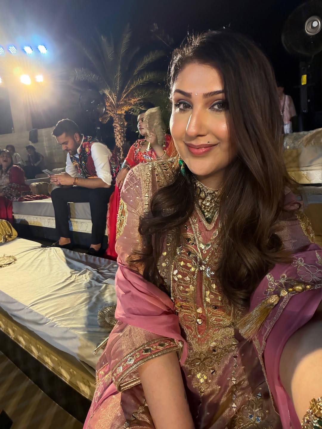 Post 5 by Deepika Shah on Instagram (carousel)