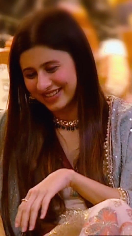 Post 9 by Ankita PrabhuWalawalkar on Instagram (video)