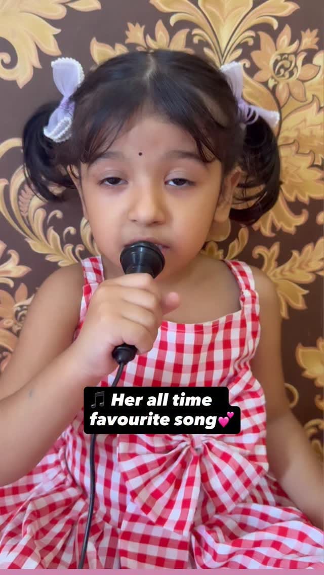 Post 6 by Aadishree on Instagram (video)
