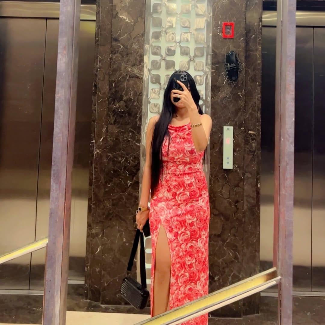 Post 2 by Parul Tiwari on Instagram (carousel)