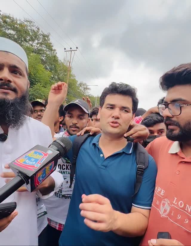 Post 2 by Abdul rehman on Instagram (video)