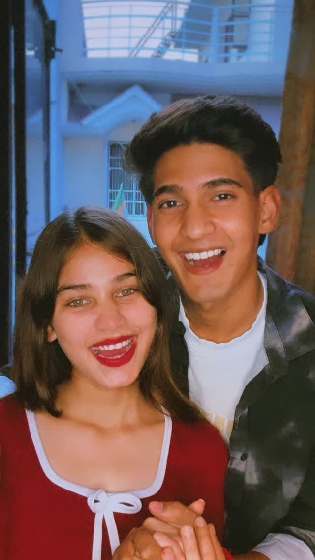 Post 2 by 𝐀𝐦𝐢𝐭 𝐒𝐡𝐚𝐫𝐦𝐚 ~ 𝐫𝐞𝐚𝐜𝐭𝐢𝐨𝐧𝐛𝐨𝐢 💫 on Instagram (video)