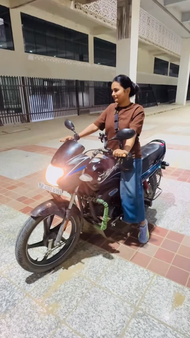 Post 3 by ADITI AGRAWAL on Instagram (video)