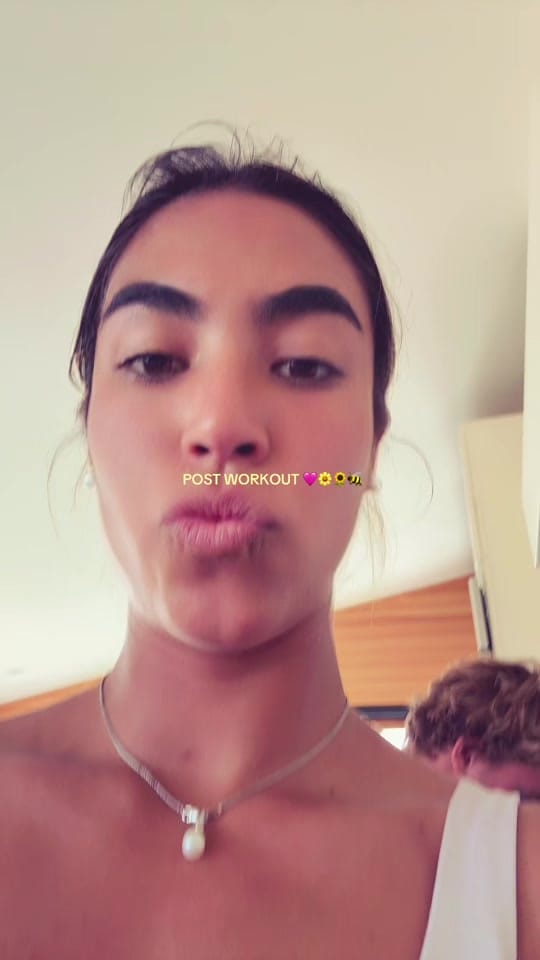 Post 1 by Sol Aguirre❀ on TikTok (video)