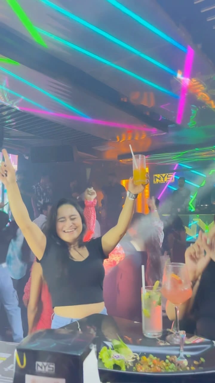Post 6 by Anjali Kumari on Instagram (video)