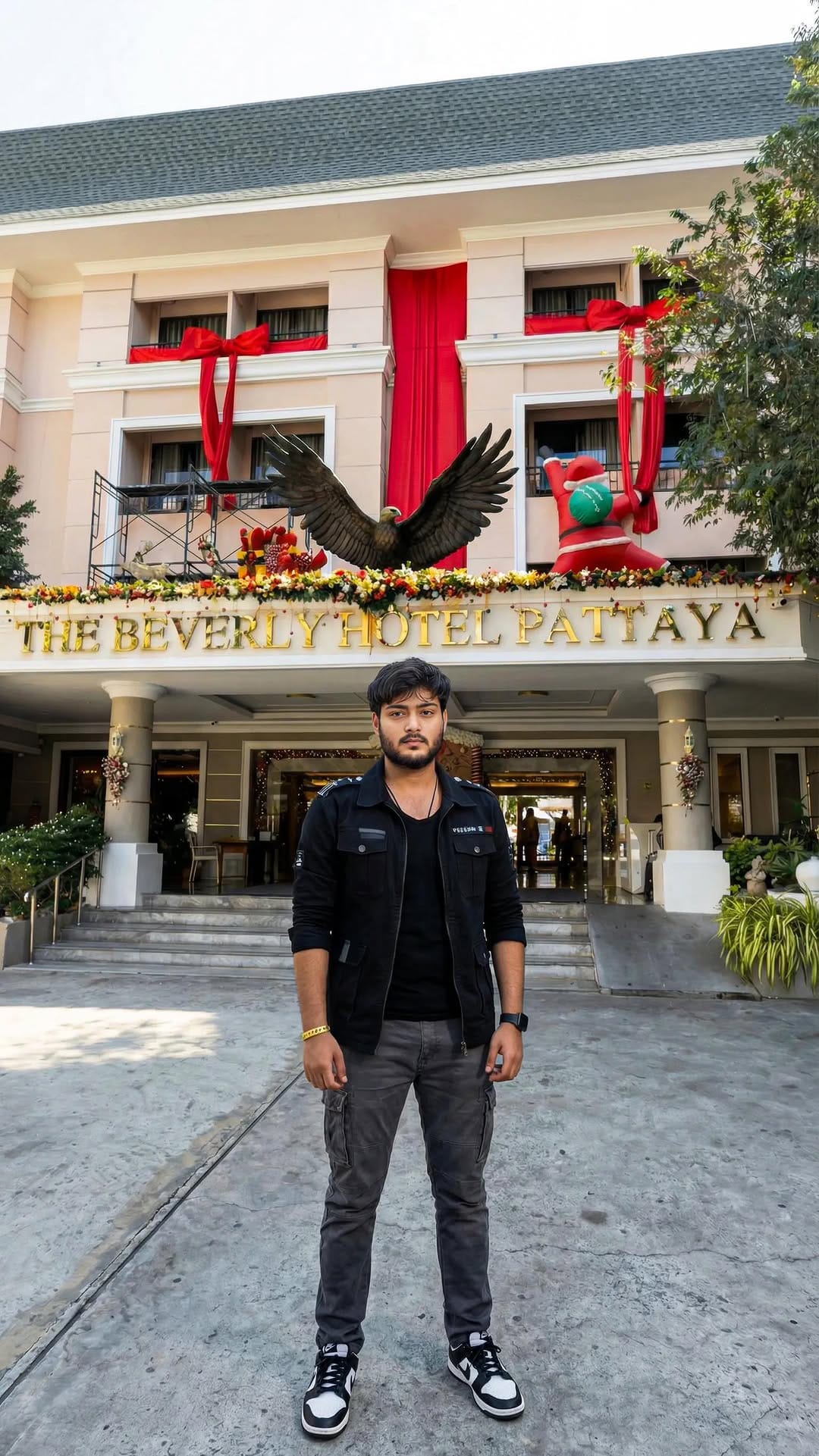 Post 3 by Zeel Thakkar on Instagram (video)