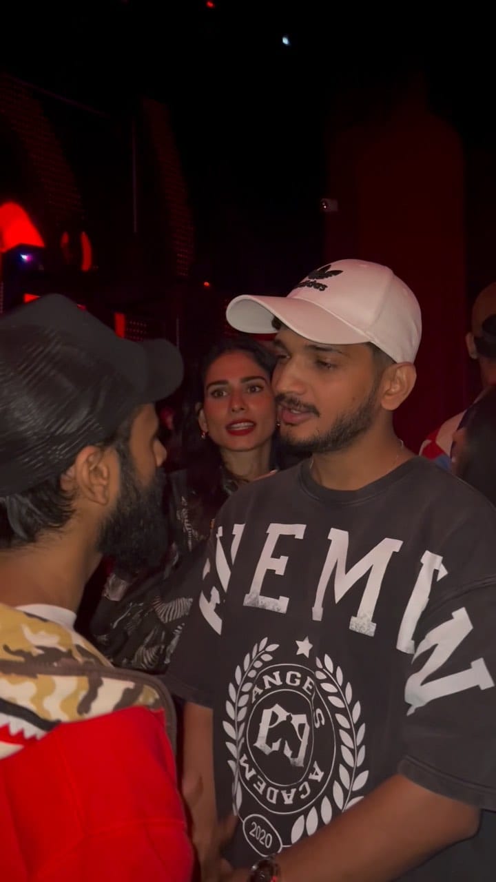 Post 8 by TEAMNAWAB on Instagram (video)