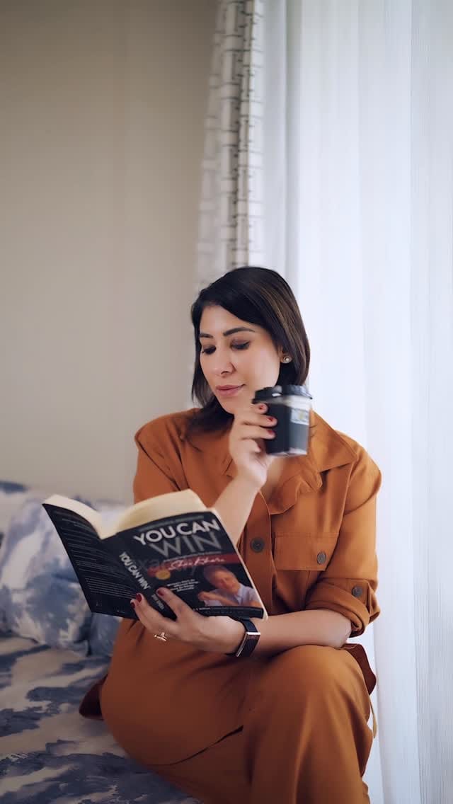 Post 5 by Sneha Arora on Instagram (video)