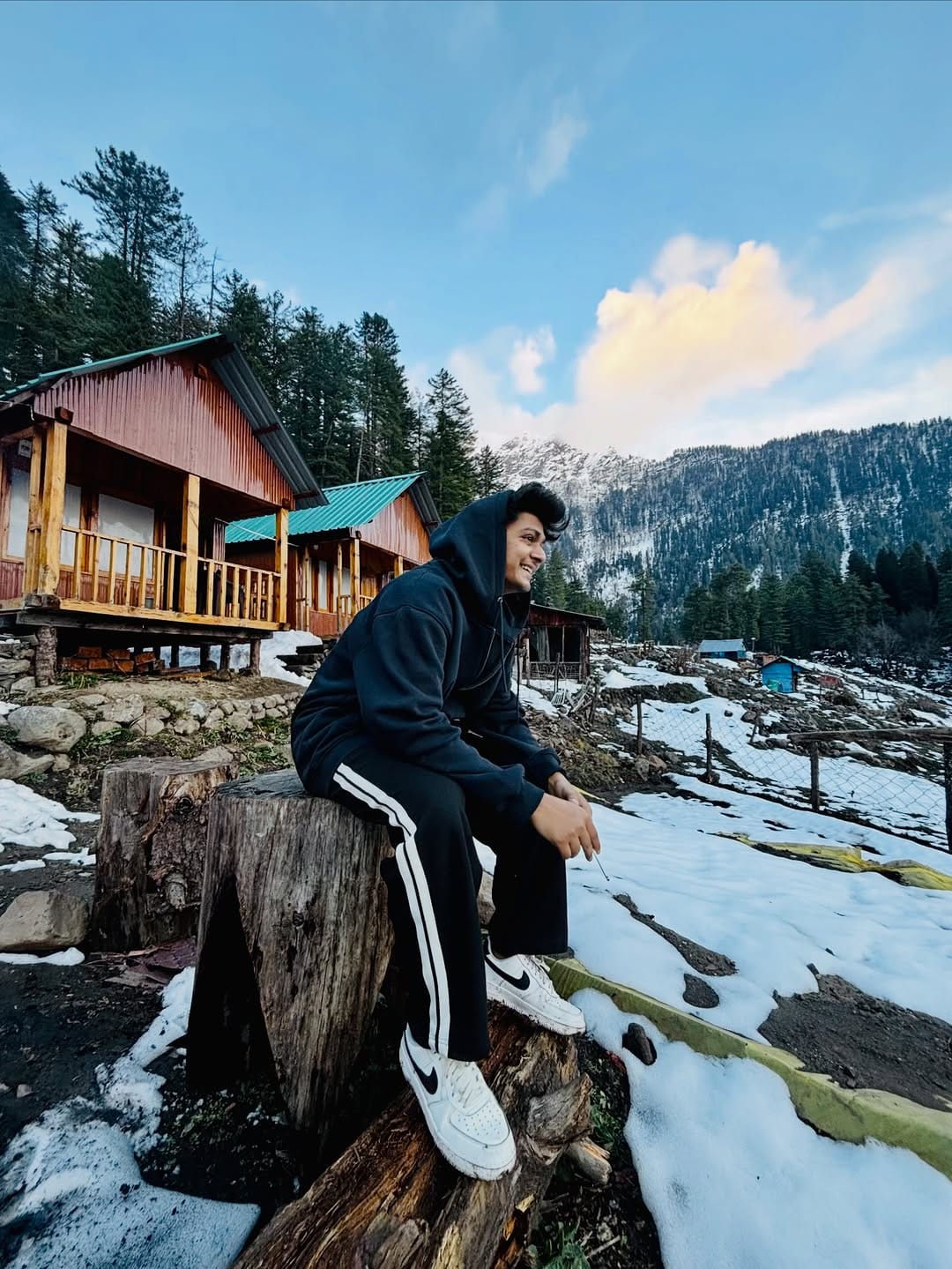 Post 6 by Vishal kumar 💫 on Instagram (carousel)