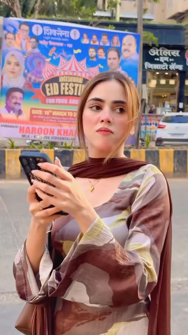 Post 6 by Shiba Sheikh on Instagram (video)