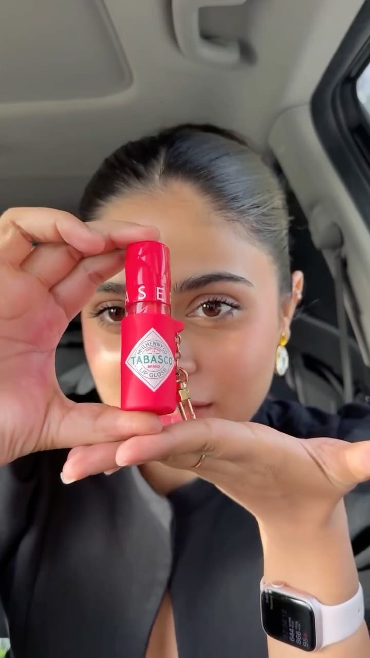 Post 5 by Tanya Singh on Instagram (video)