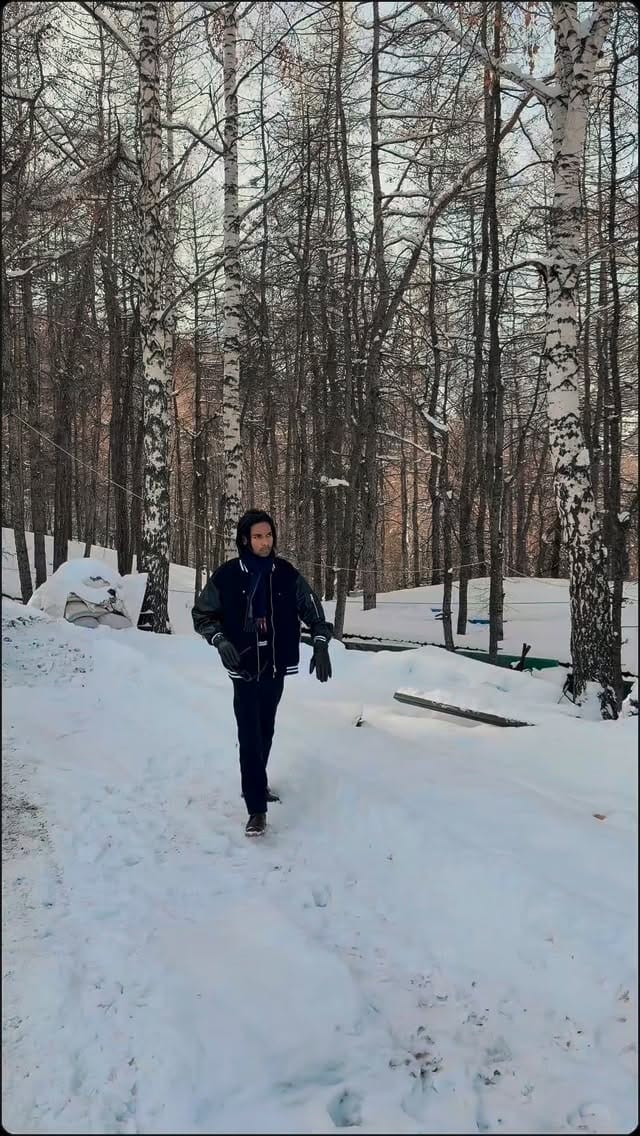 Post 8 by Shashikant Gupta on Instagram (video)