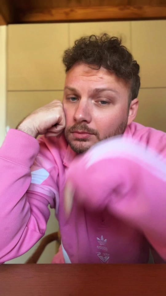 Post 1 by Romain Ughetto on TikTok (video)
