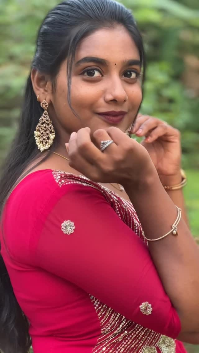 Post 5 by madhu🦋 on Instagram (video)