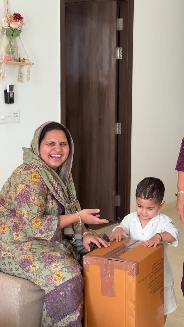 Post 5 by Priya Rao on Instagram (video)