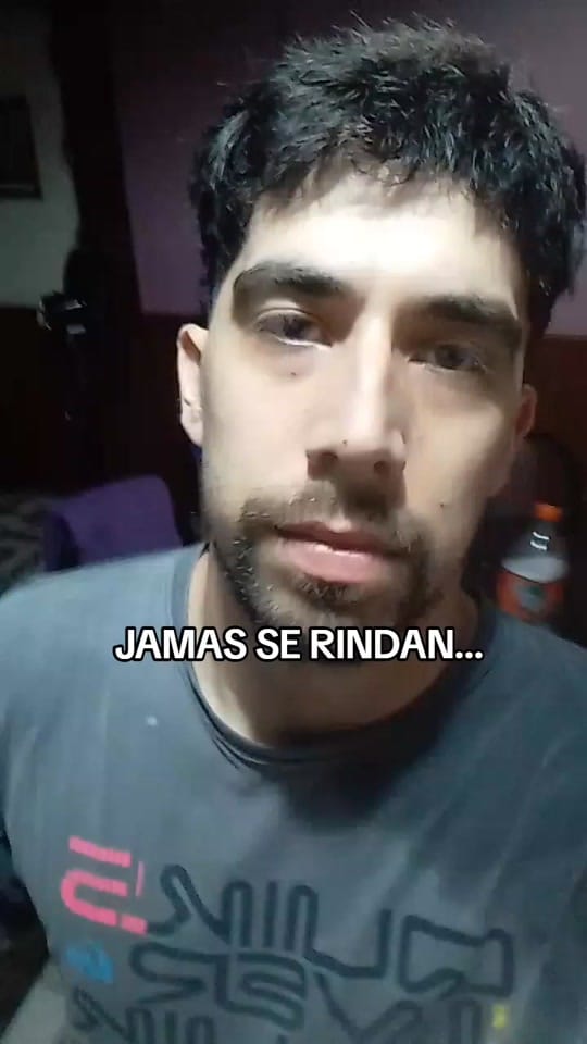 Post 2 by fefeland23 on TikTok (video)