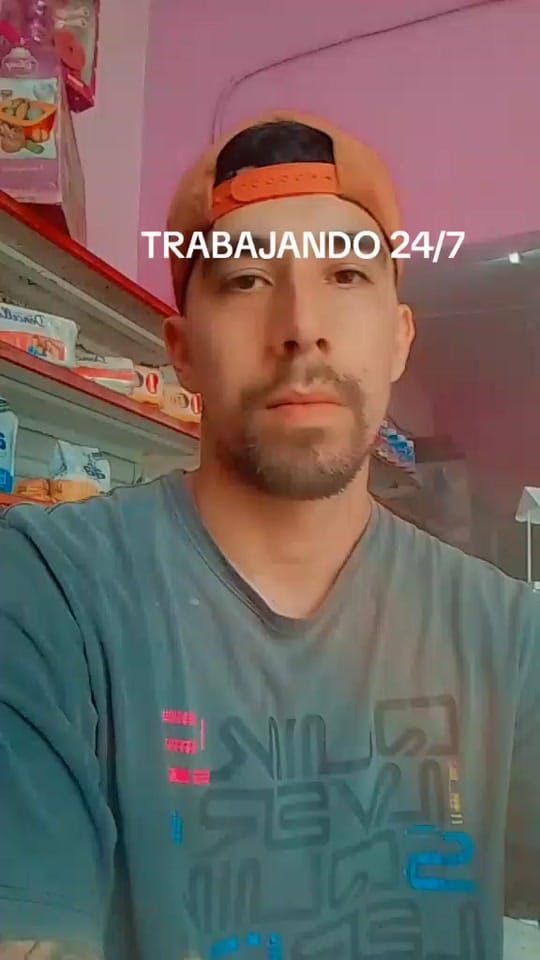 Post 3 by fefeland23 on TikTok (video)