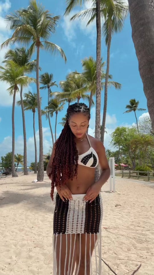 Post 2 by Lélé💫 on TikTok (video)