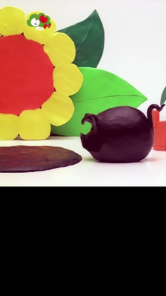 Post 6 by Mio Mao Official on TikTok (video)