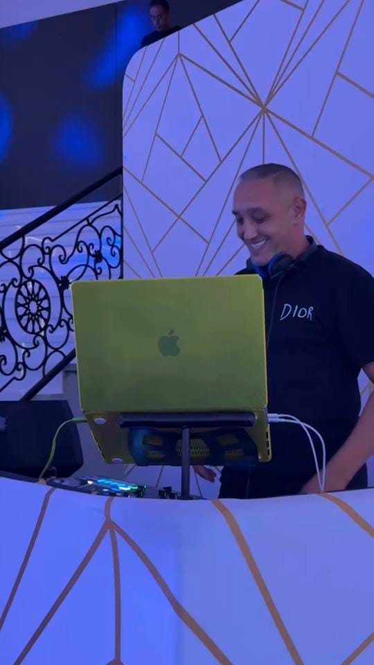 Post 2 by Dj Farid on TikTok (video)