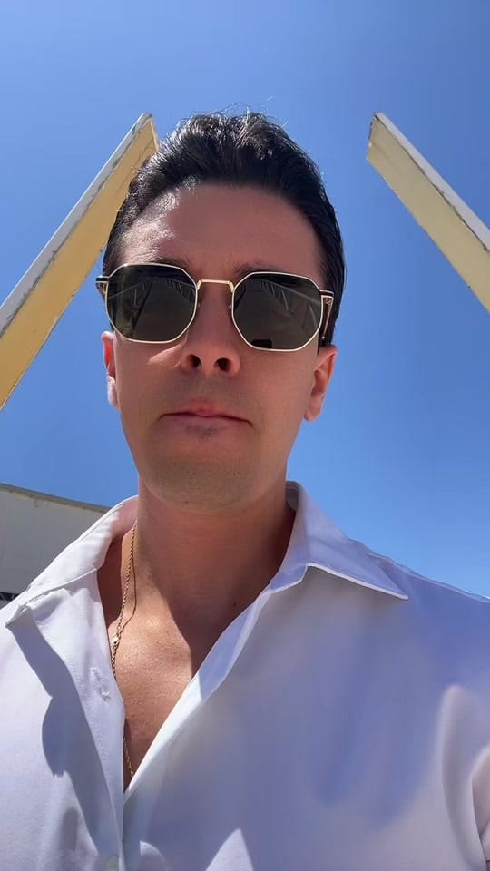 Post 6 by Alex Astorga on TikTok (video)