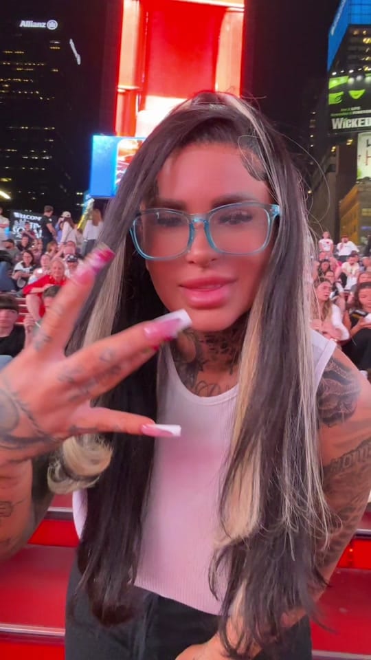 Post 4 by OfficialHollywoodBrittany on TikTok (video)