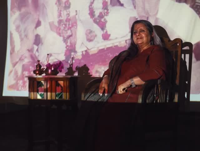Post 4 by The Indian Ethnic Co. on Instagram (video)