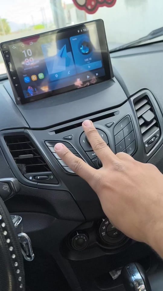 Post 2 by Christian Davila on TikTok (video)