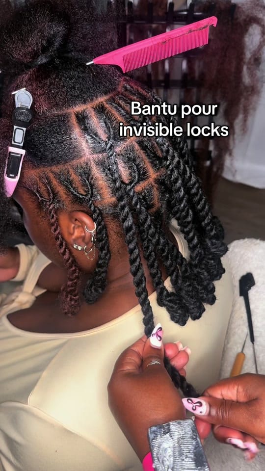 Post 3 by madebywondaflowa on TikTok (video)